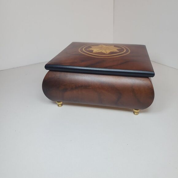 Inlaid Wood Works Art Decor Made in Italy Music Box Plays Funacala Vintage - Picture 2 of 8